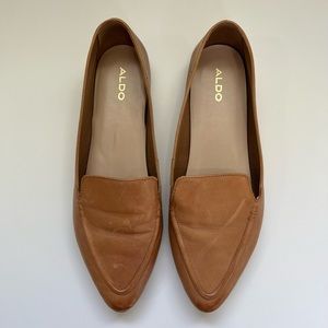 ALDO pointed leather like flats
